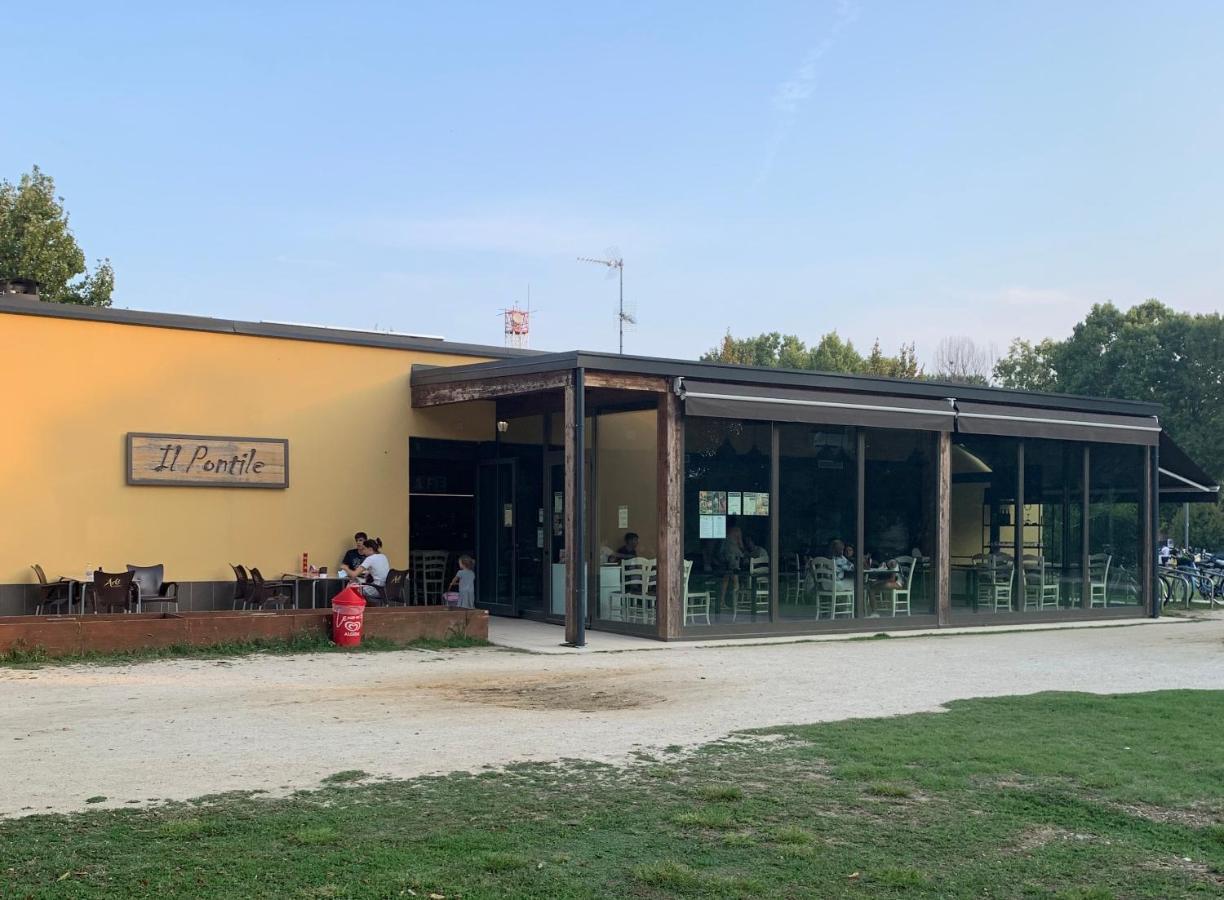 Bed&Breakfast Bbqueen Sandonato Policlinico San Donato Milanese Buitenkant foto