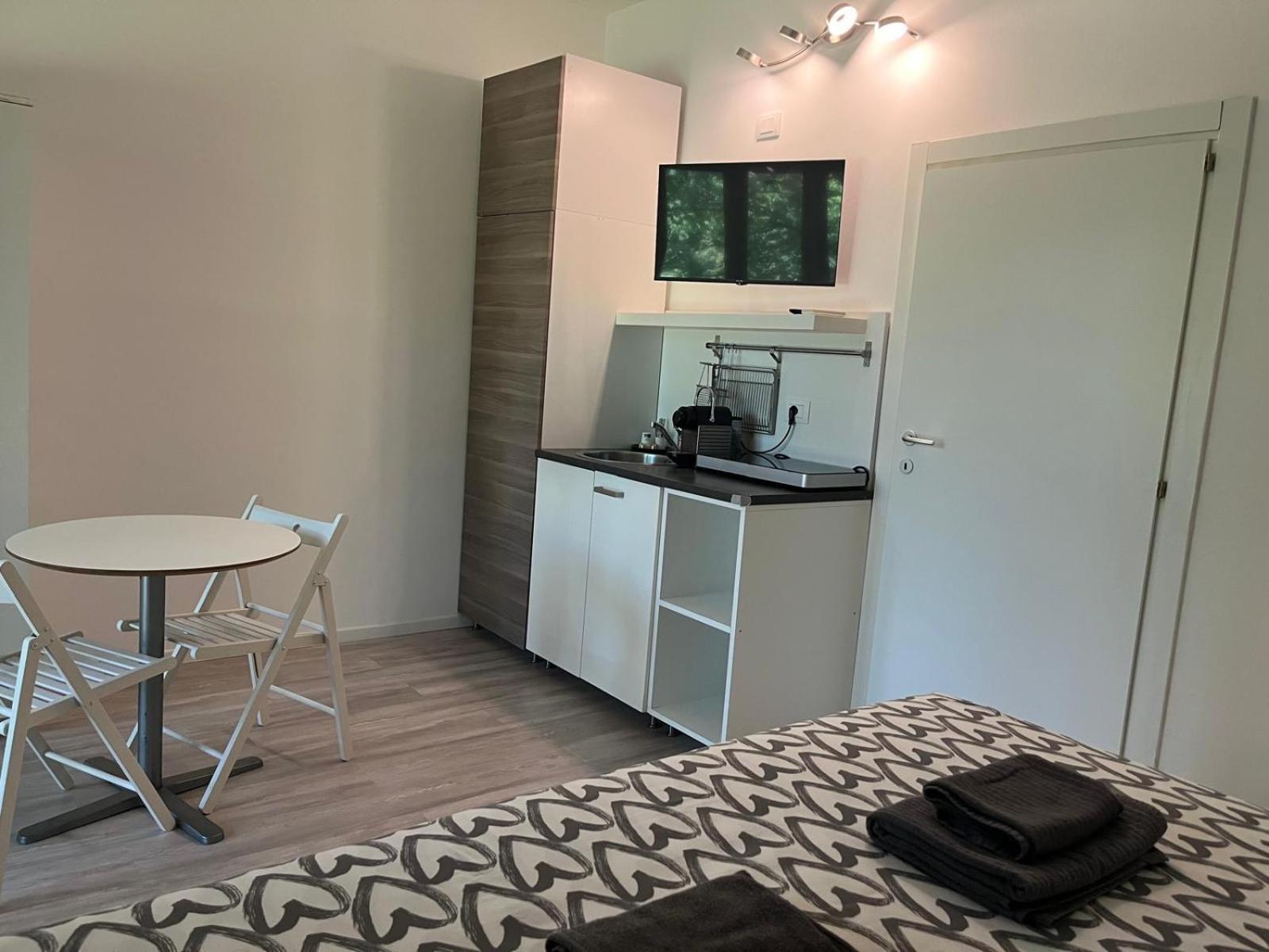 Bed&Breakfast Bbqueen Sandonato Policlinico San Donato Milanese Buitenkant foto