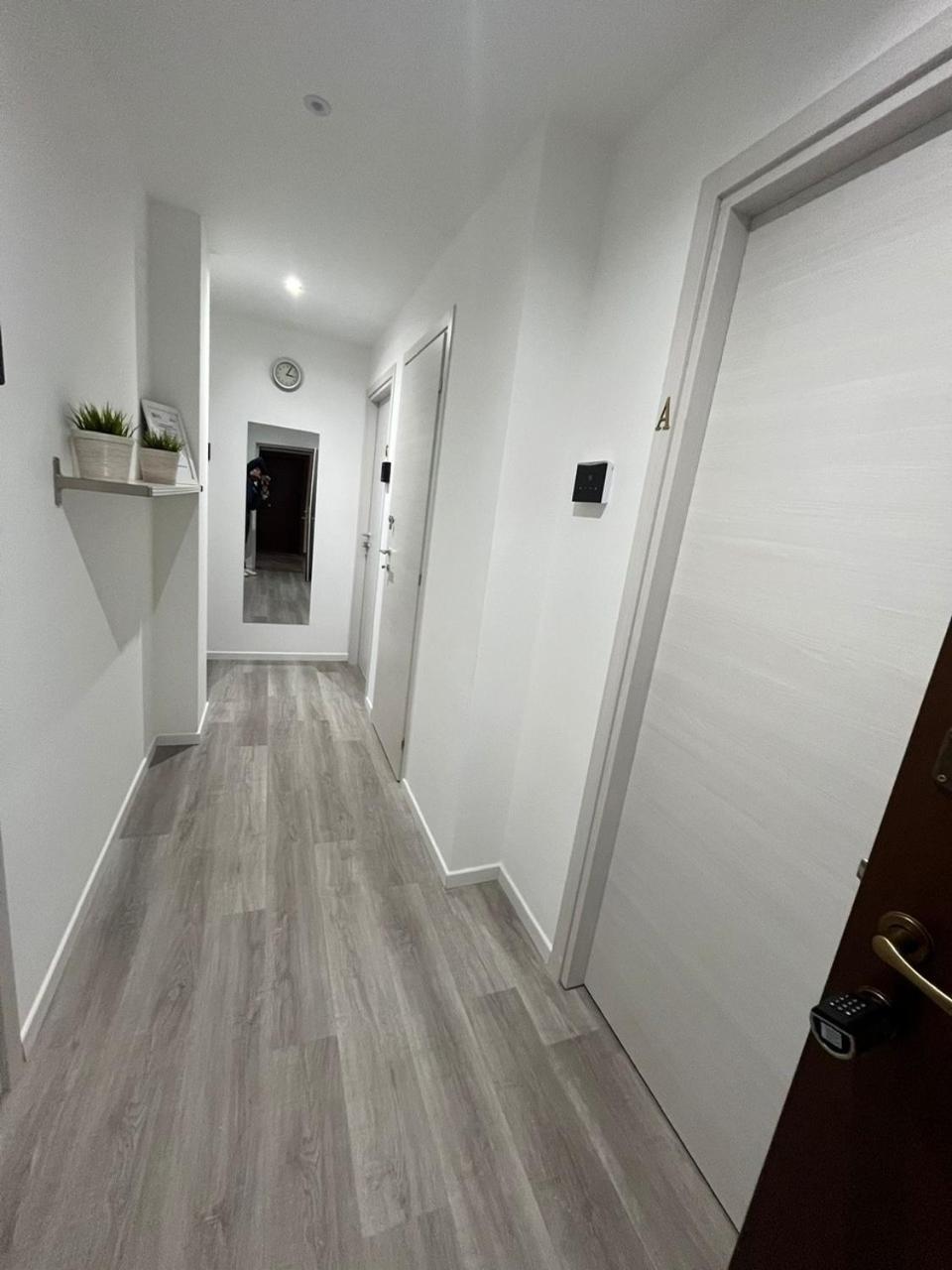 Bed&Breakfast Bbqueen Sandonato Policlinico San Donato Milanese Buitenkant foto