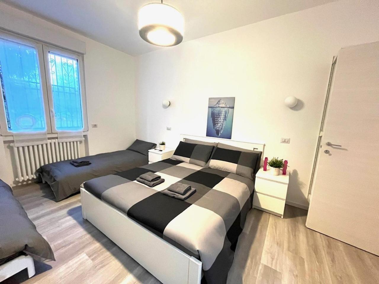 Bed&Breakfast Bbqueen Sandonato Policlinico San Donato Milanese Buitenkant foto